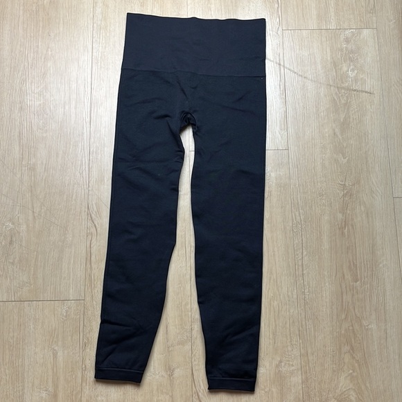 SPANX Look at Me Now Seamless Leggings BLACK SIZE XL 0899 - Picture 4 of 7